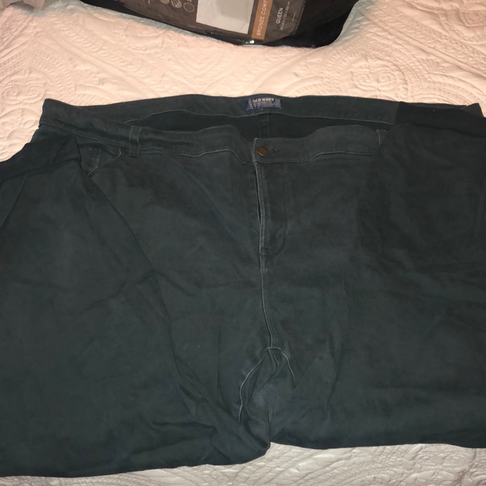 Green stretchy jeggings